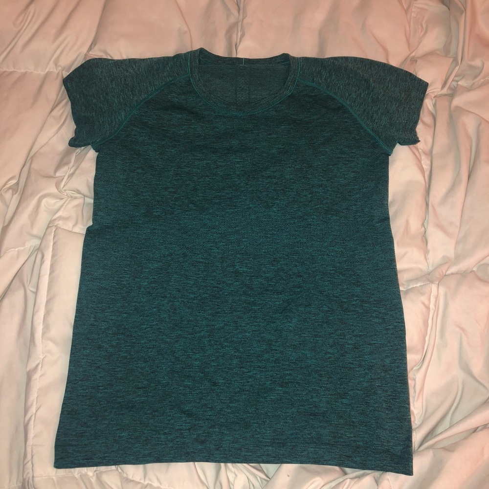 Lululemon short sleeve